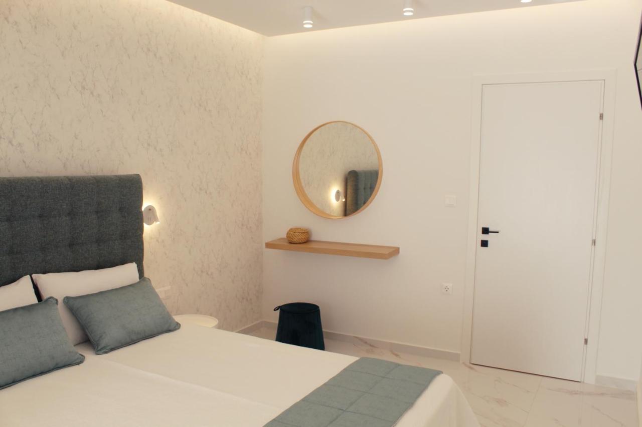 Saan Luxury Living Apartment Nea Kallikrateia Bagian luar foto