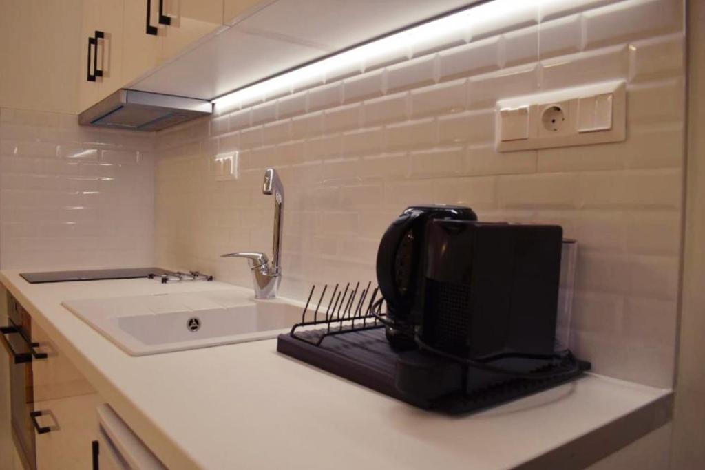 Saan Luxury Living Apartment Nea Kallikrateia Bagian luar foto